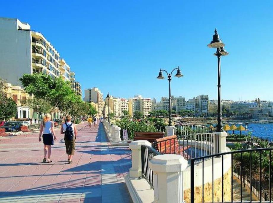 Apartmán Modern Luxury Penthouse In Perfect Sliema Location Exteriér fotografie